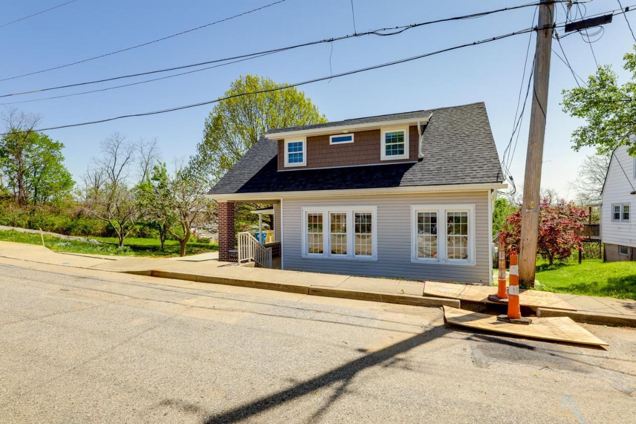 Williamstown Vacation Rental Private Deck And Yard Exterior photo